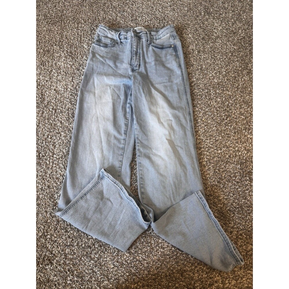 Judy Blue Women’s 11/30 Light Wash Wide Leg High Rise Stretch Jeans 88576